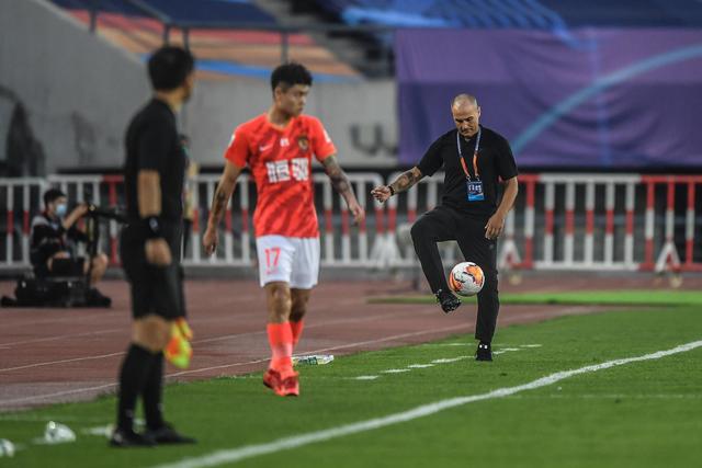 上半场综述：布莱顿4-0领先维拉